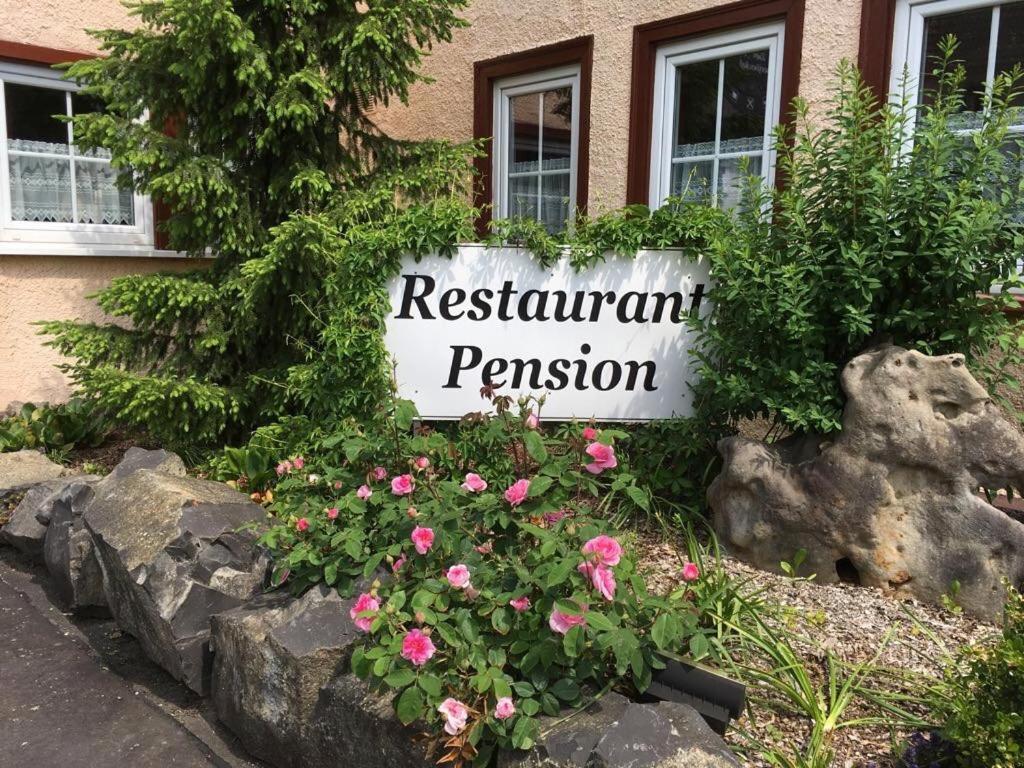 Zum Weissen Ross Hotell Nidda Eksteriør bilde