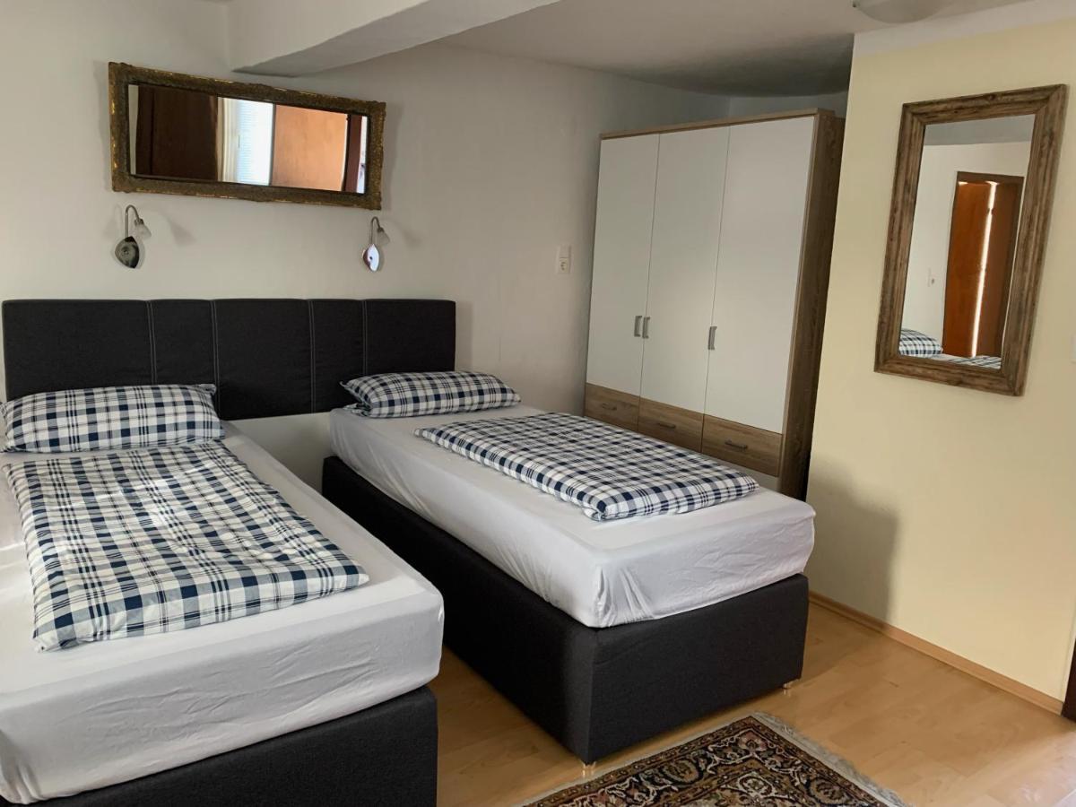 Zum Weissen Ross Hotell Nidda Eksteriør bilde